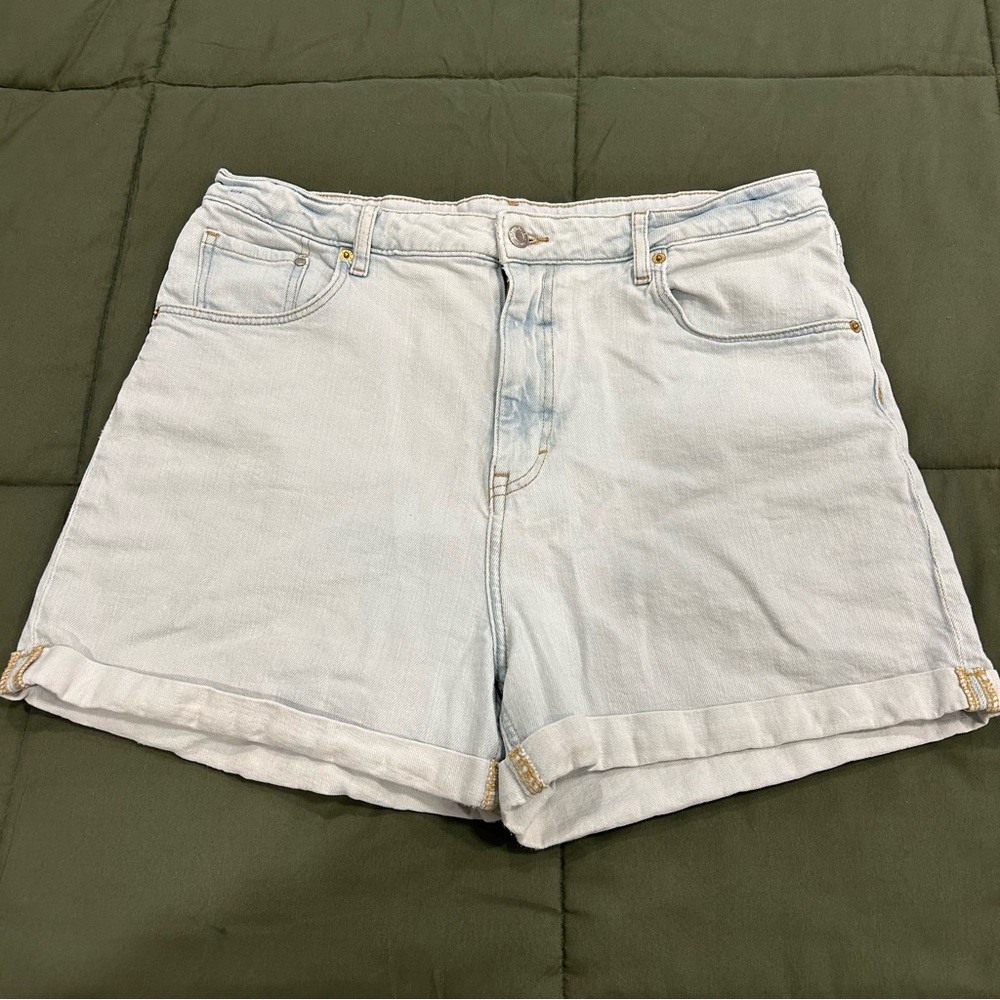 H&M Mom Short